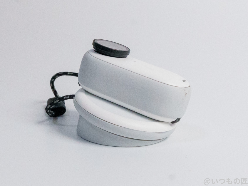 Insta360 GO 3 レビュー
カメラと磁気ペンダント