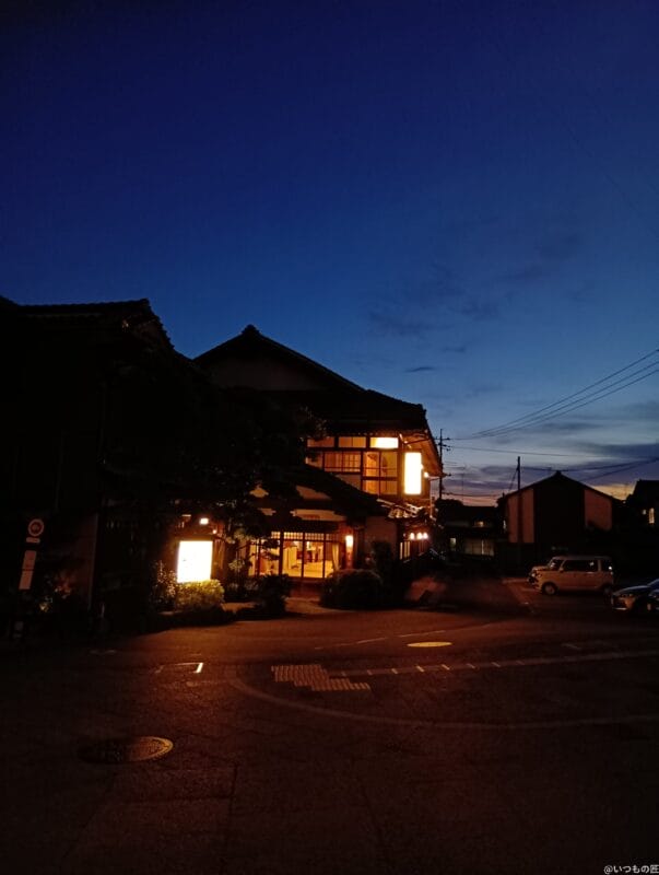 AQUOS wish4 レビュー
AQUOS wish4で撮影した夜景写真