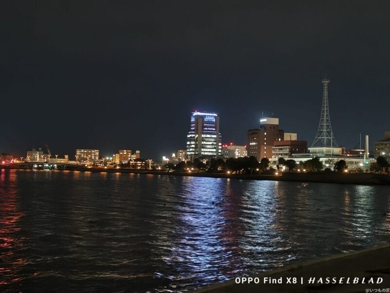 OPPO Find X8 カメラ
OPPO Find X8でズーム撮影した夜景写真