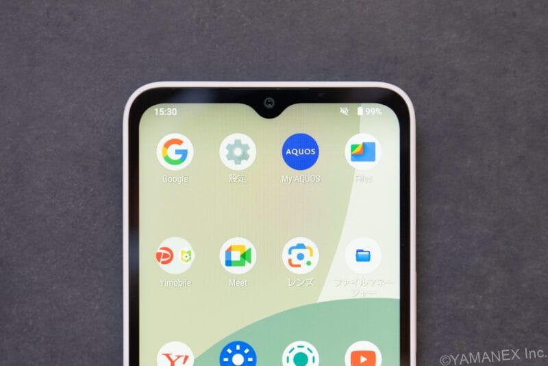 AQUOS wish5 レビュー
AQUOS wish4の雫型のインカメラ