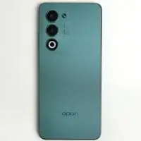 OPPO A5 5Gの実機写真