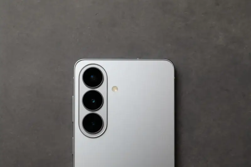 Galaxy S26 カメラデザイン