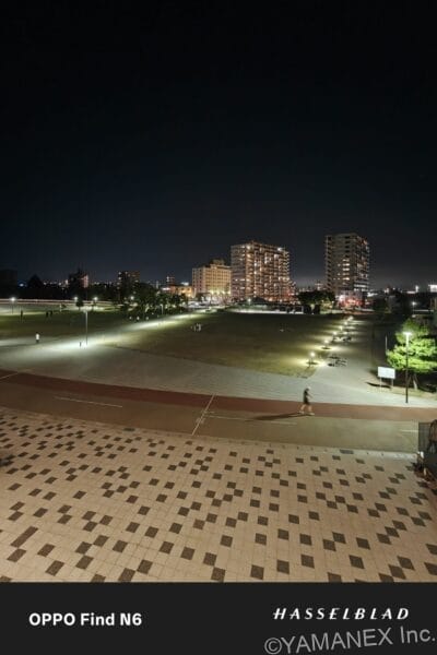 OPPO Find N6 カメラ 夜の公園を捉えた一枚