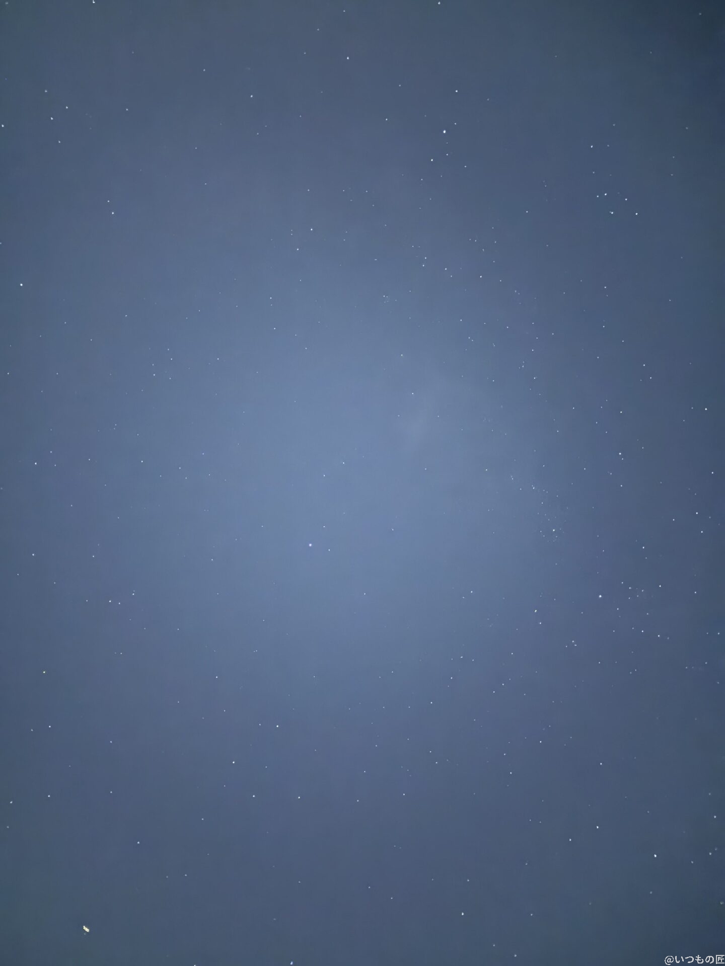 iPhone 16 Pro/16 Pro Max カメラ iPhone 16 Pro Maxのナイトモードで撮影した夜景写真